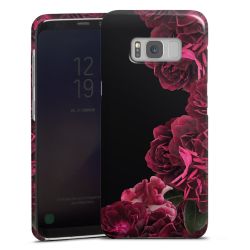 Rose vintage su nero