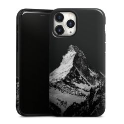 Montagnes enneigées