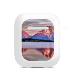 Apple AirPods Case white