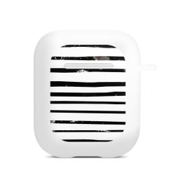 Apple AirPods Case white