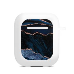 Apple AirPods Case white