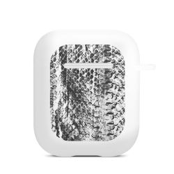 Apple AirPods Case white