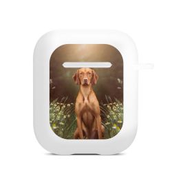 Apple AirPods Case white