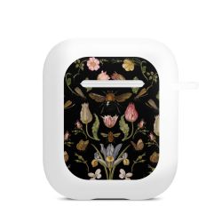 Apple AirPods Case white