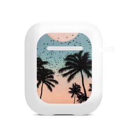 Apple AirPods Case white