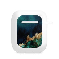 Apple AirPods Case white