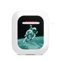 Apple AirPods Case white