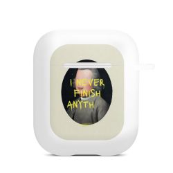 Apple AirPods Case white