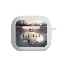 Apple AirPods Case white