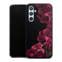 Rose vintage su nero