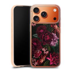 Dunkelrote und rosa Blüten