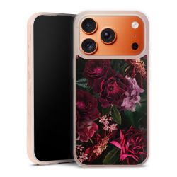 Dunkelrote und rosa Blüten