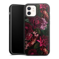 Dunkelrote und rosa Blüten
