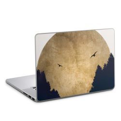 Deux oiseaux et la lune