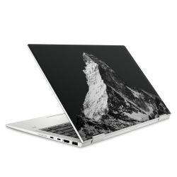 Montagnes enneigées