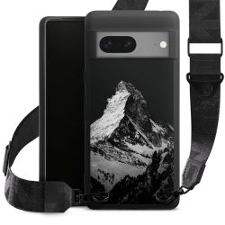 Montagnes enneigées