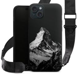 Montagnes enneigées