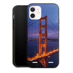 Organic Carry Case Hülle mit MagSafe  schwarz