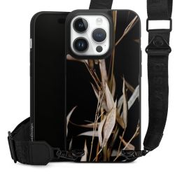 Organic Carry Case mit MagSafe schwarz Gurtband schwarz