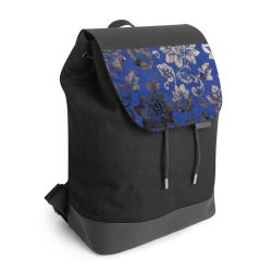 Backpack with flap black