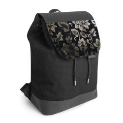 Backpack with flap black