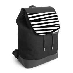 Backpack with flap black