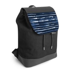 Backpack with flap black