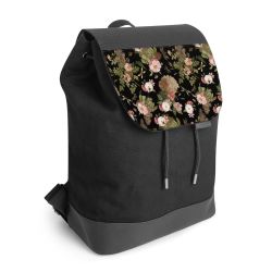 Backpack with flap black