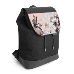 Backpack with flap black