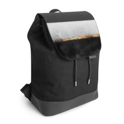 Backpack with flap black