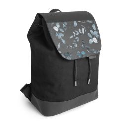 Backpack with flap black