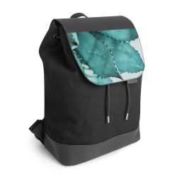 Backpack with flap black