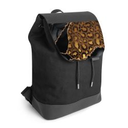 Backpack with flap black