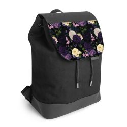 Backpack with flap black