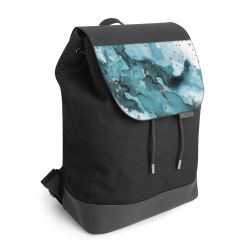 Backpack with flap black