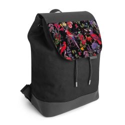 Backpack with flap black