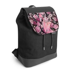 Backpack with flap black