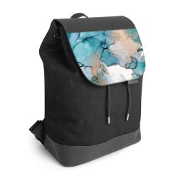 Backpack with flap black