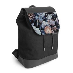 Backpack with flap black