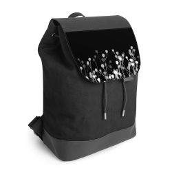 Backpack with flap black