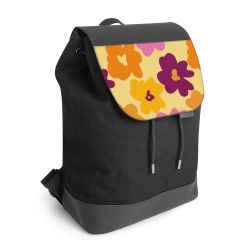 Backpack with flap black