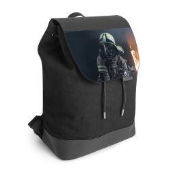 Backpack with flap black