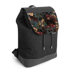 Backpack with flap black