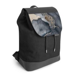 Backpack with flap black