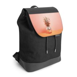 Backpack with flap black