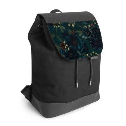 Backpack with flap black