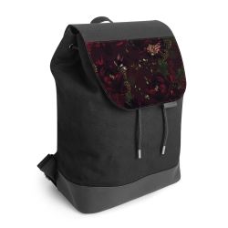 Backpack with flap black