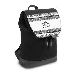 Backpack with flap small Black