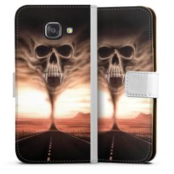 Sideflip with flap white