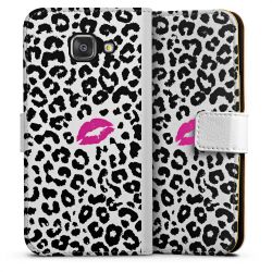 Sideflip with flap white